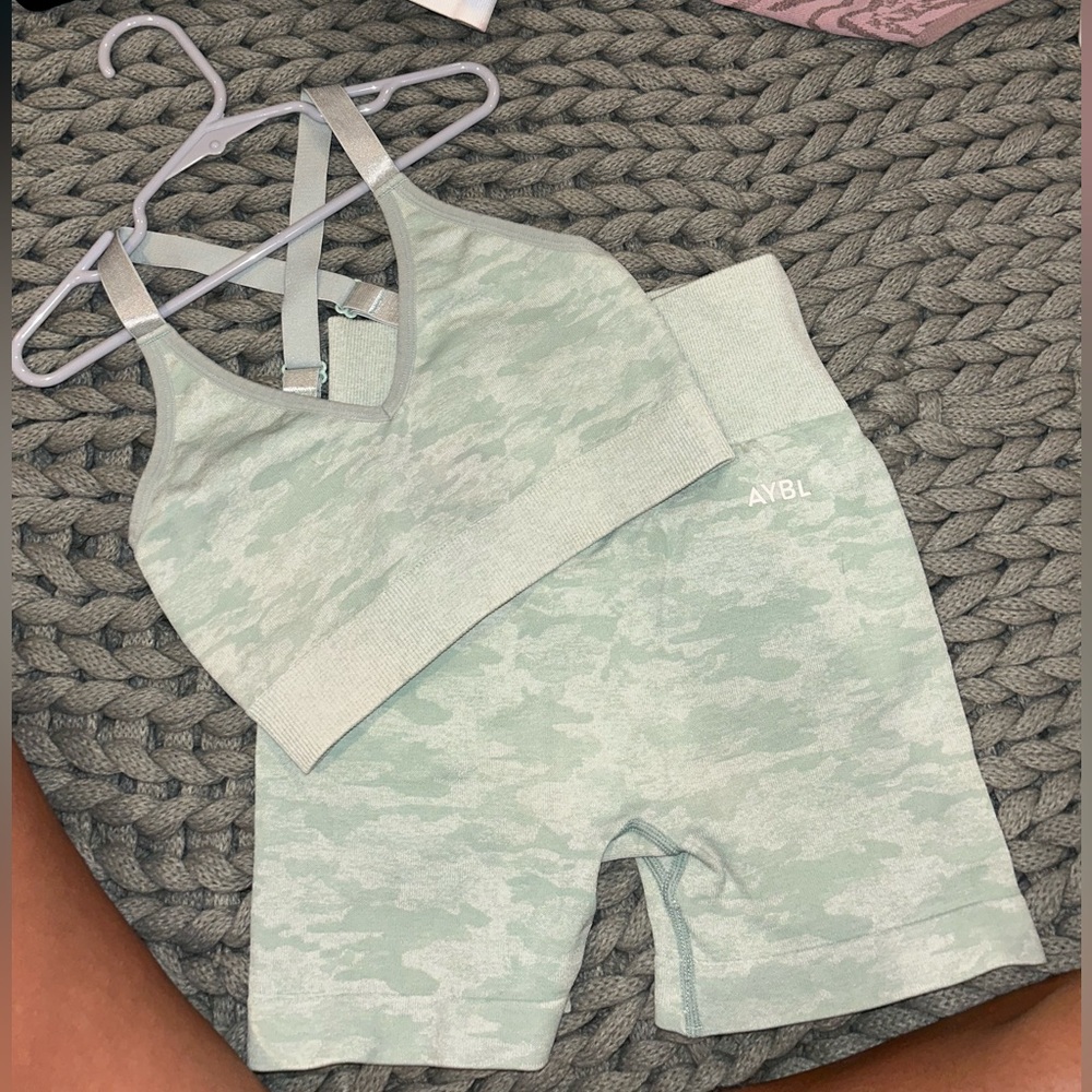 Camo green Aybl// xs biker scrunch shorts// xs bra//